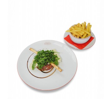 Tartare à l'Italienne (coupé au couteau), roquette et Parmesan